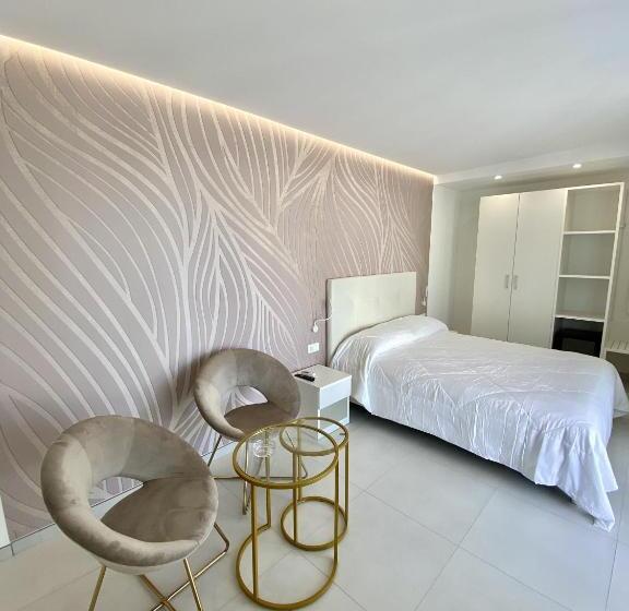 هتل Sirena Suite Deluxe