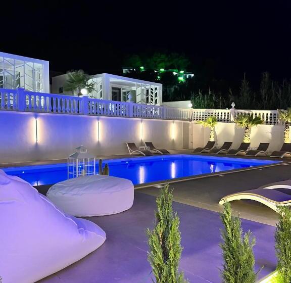 هتل Sirena Suite Deluxe