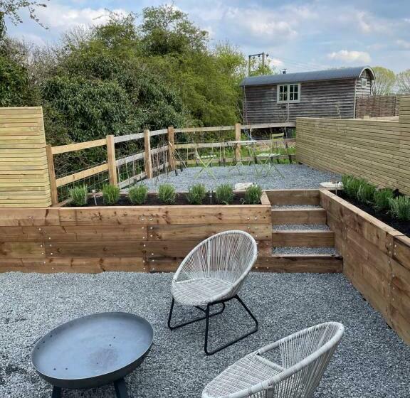 酒店 Spinney   A Unique Open Plan Barn, With Private Garden