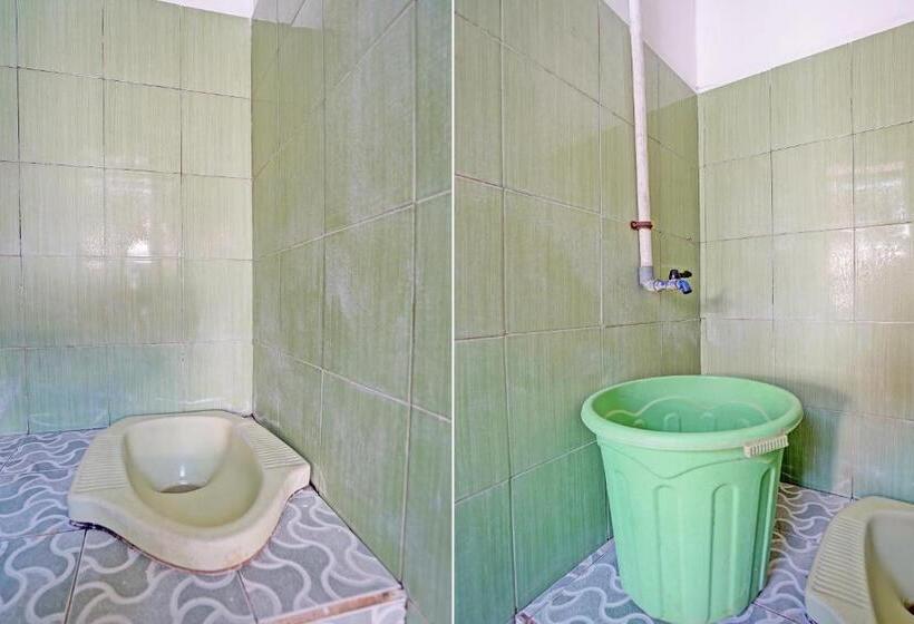 هتل Spot On 92595 Umi Homestay Syariah