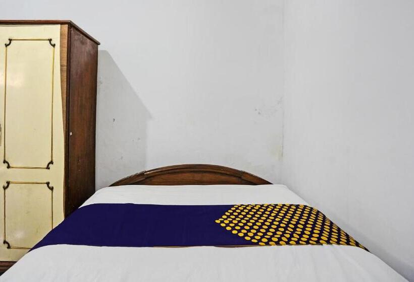 هتل Spot On 92595 Umi Homestay Syariah