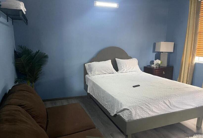 پانسیون Jj Guest House