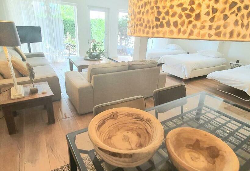 پانسیون Luxury Loft At Lake Volendam 20 Min. From Amsterdam Cs