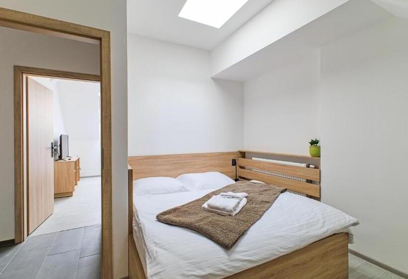 פנסיון Salaška Penzion