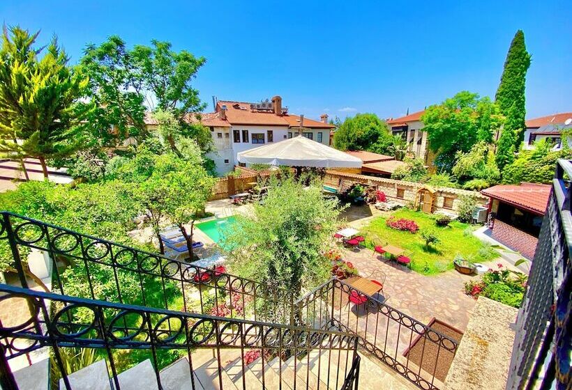 تختخواب و صبحانه Necip Bey Konağı