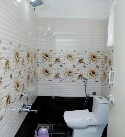 فندق Cnr Residency, Madanapalle