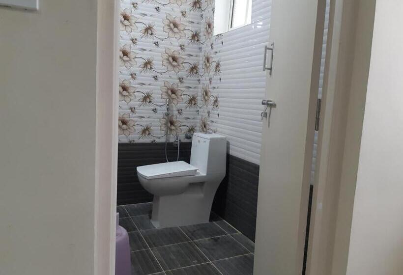 فندق Cnr Residency, Madanapalle