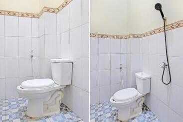 هتل Oyo 92594 Raja Ratu Homestay