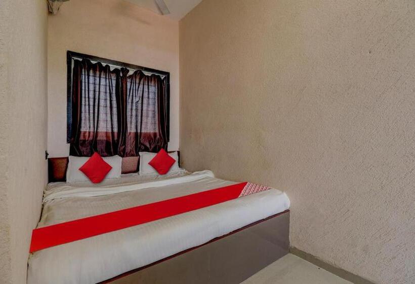 호텔 Oyo Flagship 81405  Onyx Inn