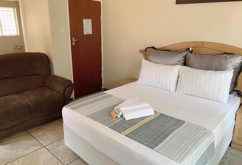 بنسيون Victoria Guest House Nyumbani