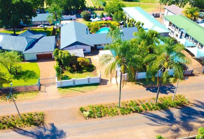 بنسيون Victoria Guest House Nyumbani