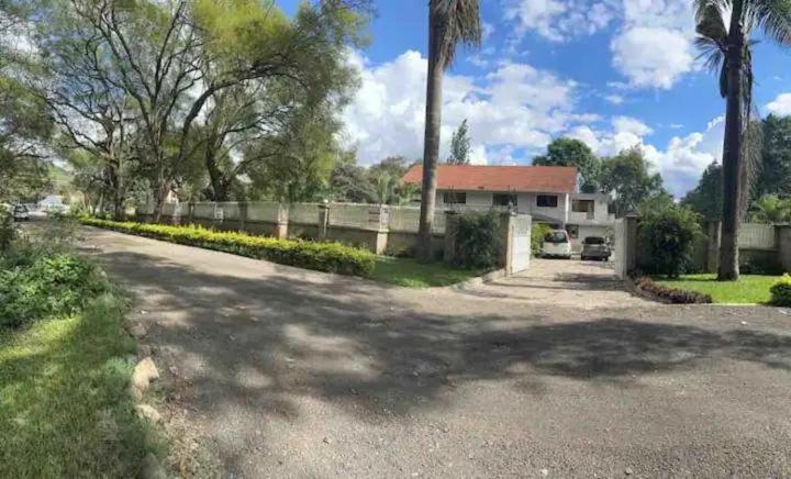 تختخواب و صبحانه Nyumbani Palace Arusha