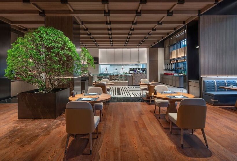 هتل Four Points By Sheraton Guangzhou, Baiyun