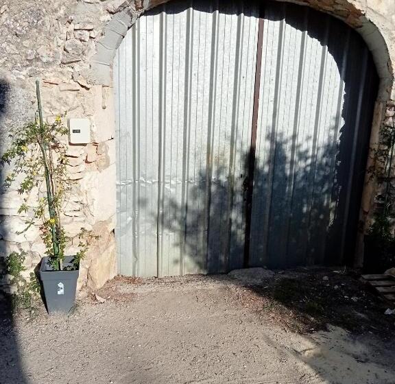 L Atelier De Raymond