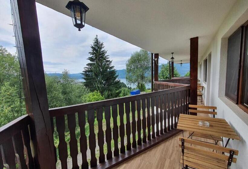 Pensiunea Sara Pe Deal