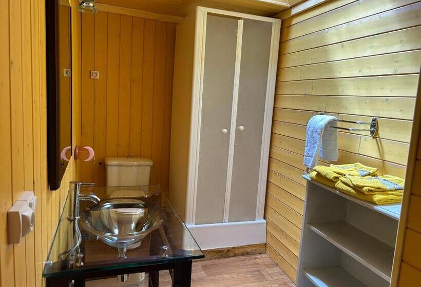 ベッドアンドブレックファースト Chambres D Hôtes La Cheminée