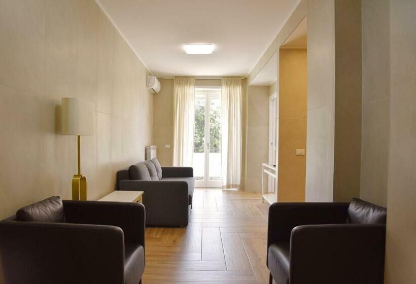 تختخواب و صبحانه La Maison Latina Guest House