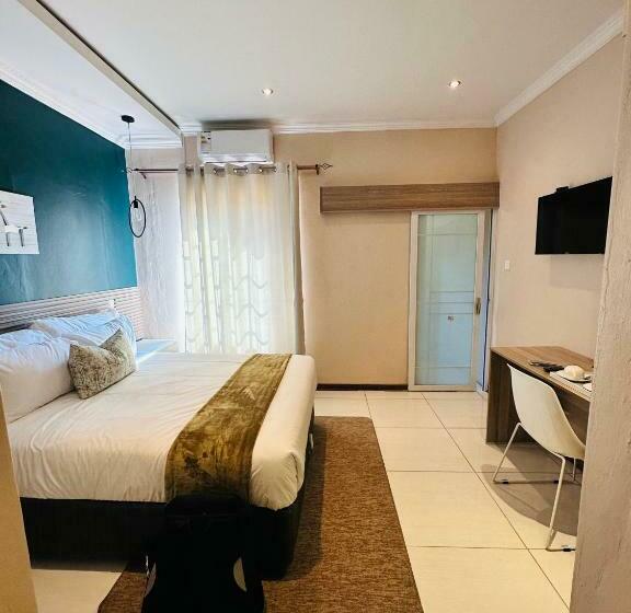 تختخواب و صبحانه Live Inn Luxury Suites
