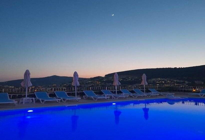 تختخواب و صبحانه Marquis Blue