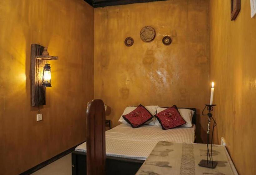 Bed and Breakfast Shadow Mask Bungalow