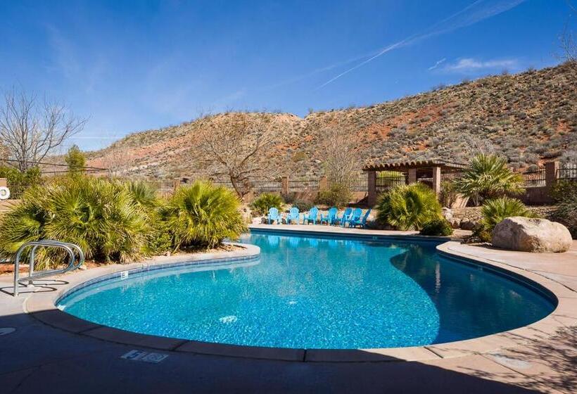 בית מלון כפרי H5 The Kestrel L Ground Floor 3 Bedroom Hillside View