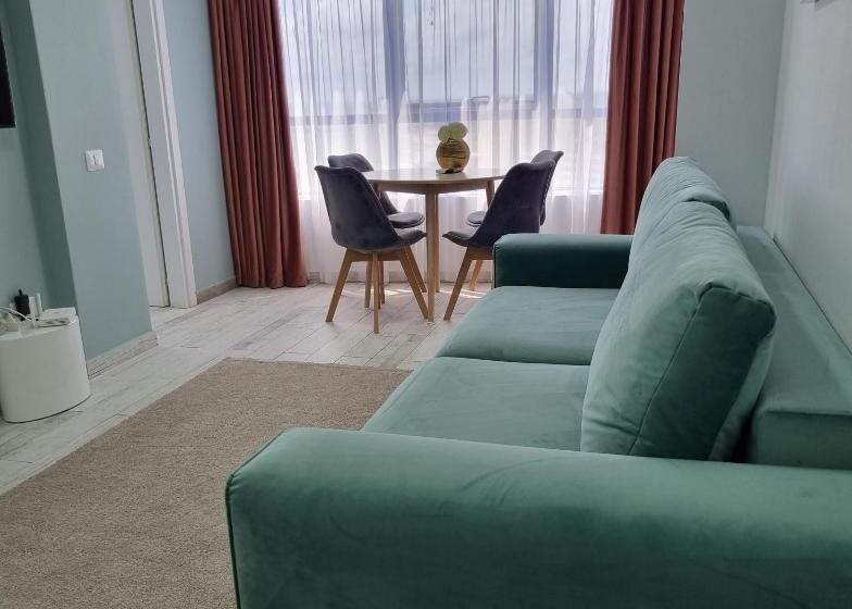 Olimp Sea View Apartments Etajul 11