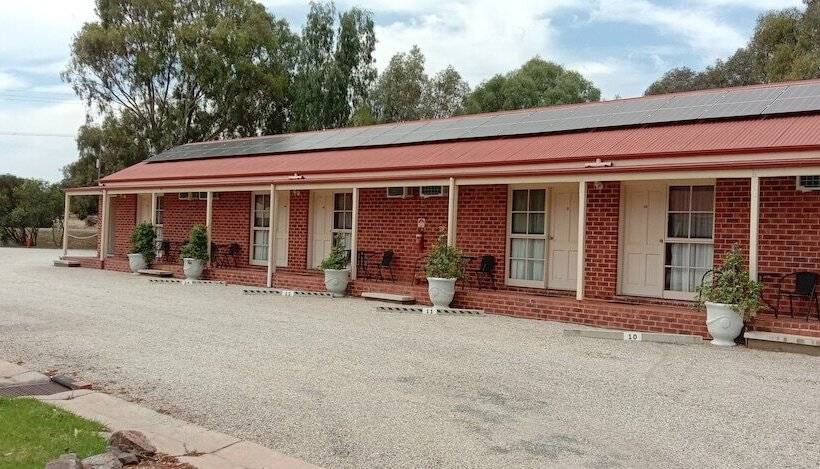 The Lydoun Motel