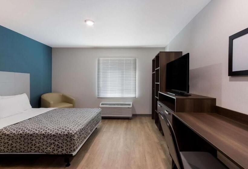 Отель Woodspring Suites Chandler Airport