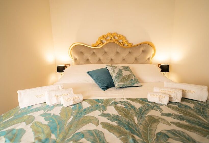 پانسیون Sensoria Naxos Suites