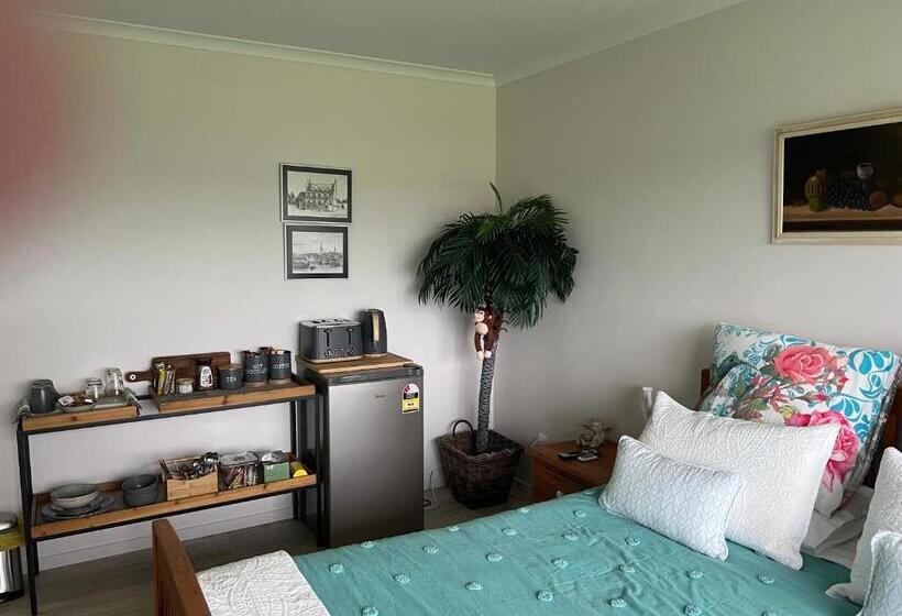 B&b At Whitbourne