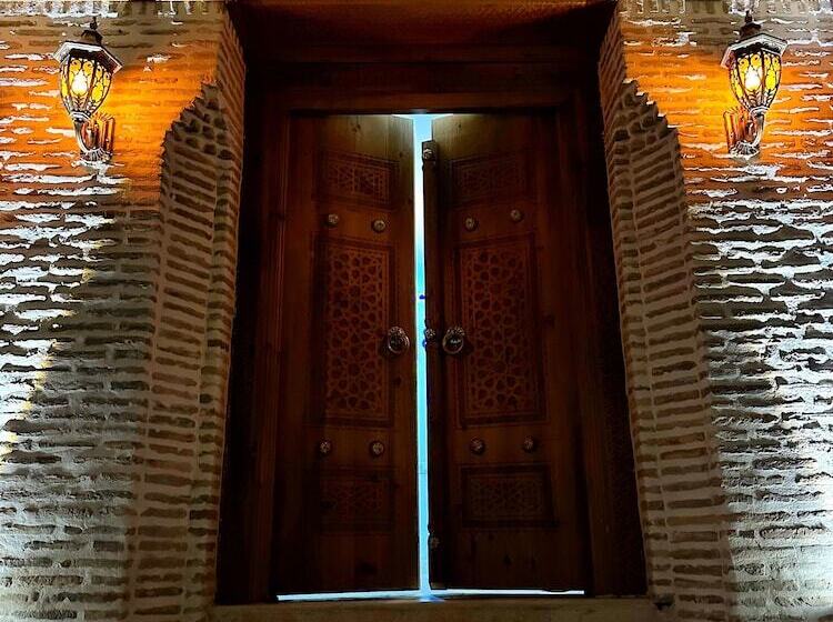 فندق Bobosh Boutique