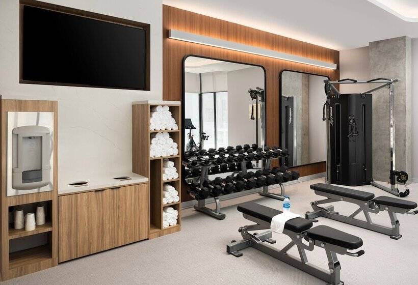 فندق Courtyard By Marriott Gainesville Ga