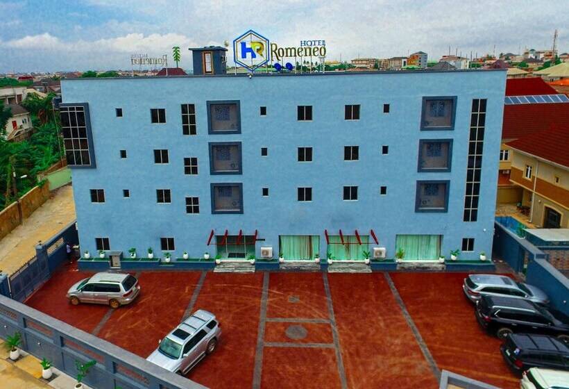 호텔 Romeneo Grand Royal