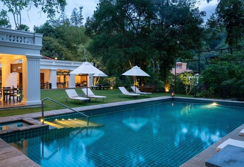 בית מלון כפרי Taru Villas Kandy