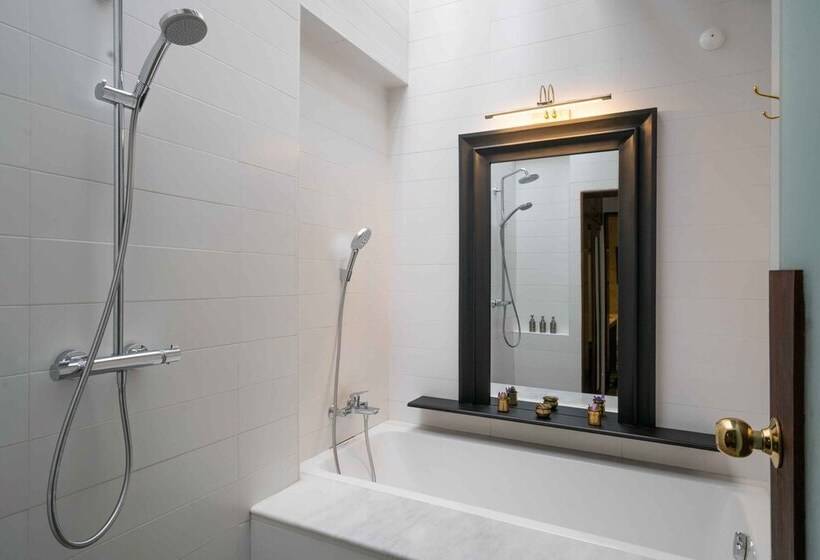 בית מלון כפרי Taru Villas Kandy
