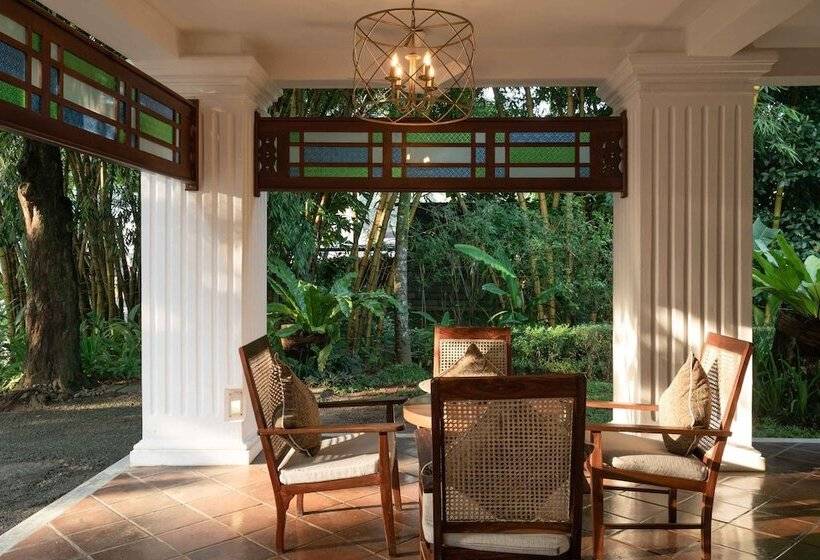 בית מלון כפרי Taru Villas Kandy