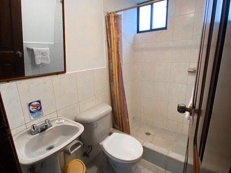 بنسيون Hostal La Terraza