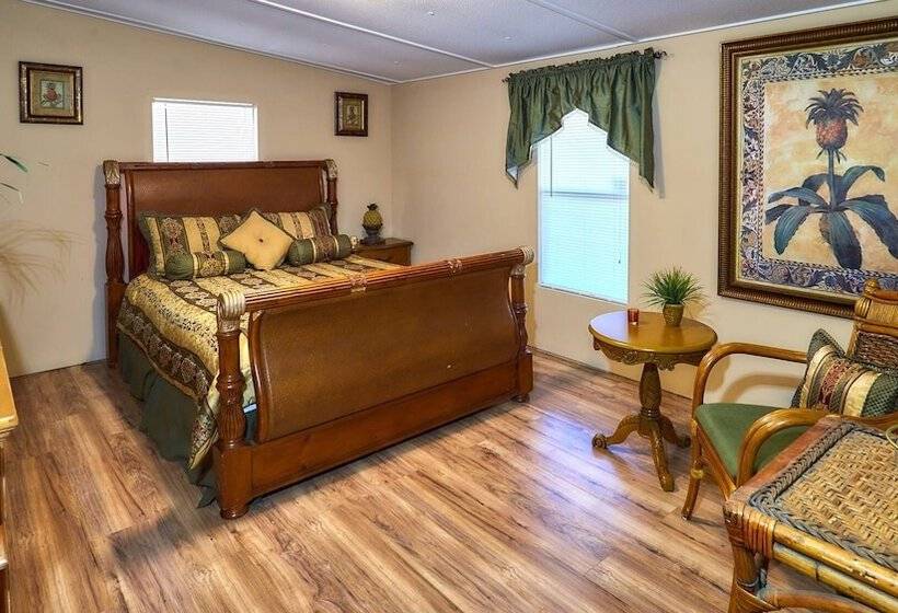 بنسيون Pleasant Days Lodging Scallop Room