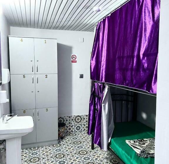Sunny Hostel   Günəşli Hostel