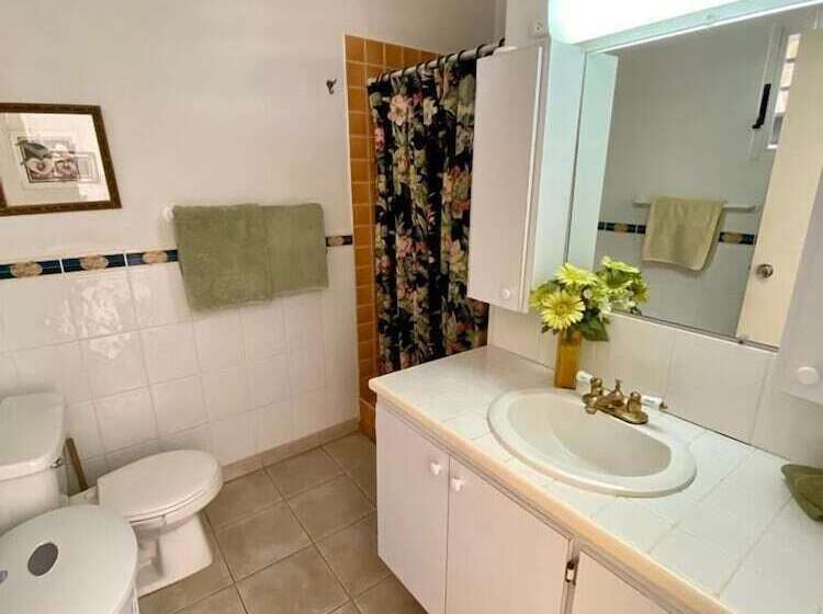 تختخواب و صبحانه Casa Lesia