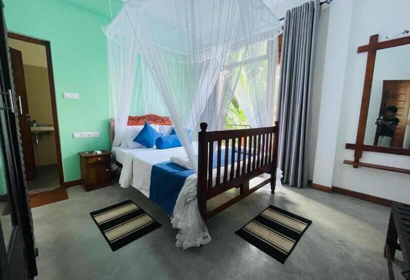 مبيت وإفطار Hermitage Villa