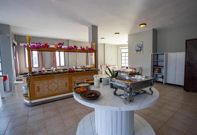 تختخواب و صبحانه Ladonia Hotels Zemda Gümüşlük