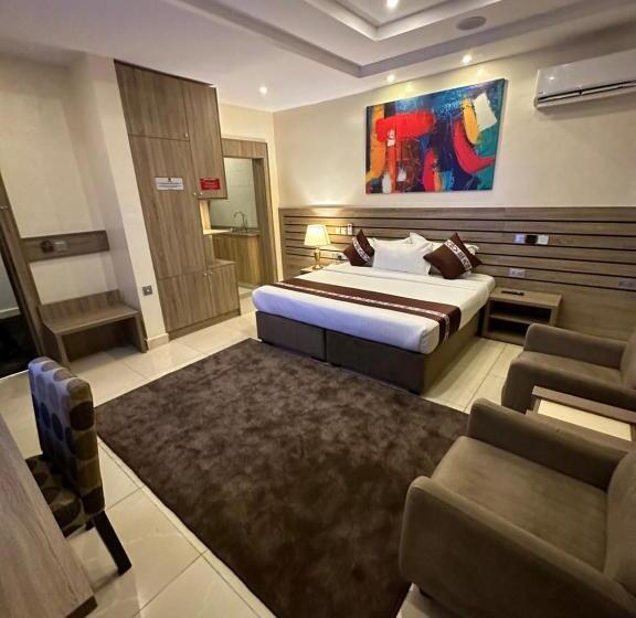 هتل Moz One Executive Guest Rooms Tourggourt
