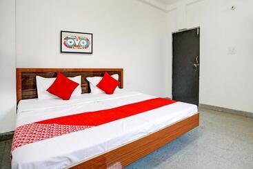 هتل Oyo Flagship 81301 Arman Residency Guest House