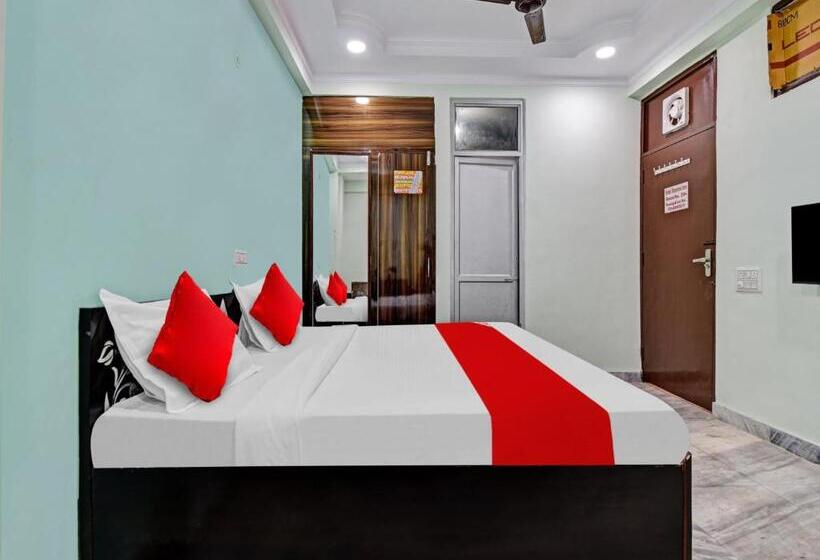 هتل Oyo Flagship 81340  Diamond Inns