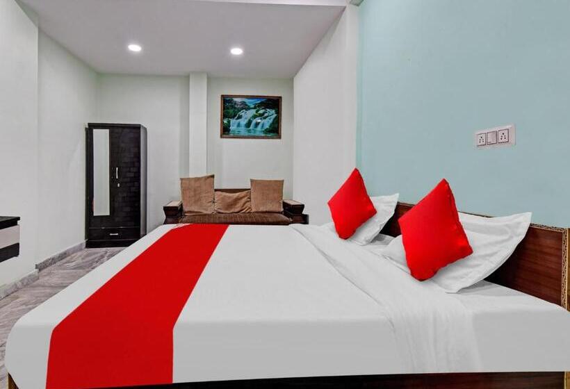 هتل Oyo Flagship 81340  Diamond Inns