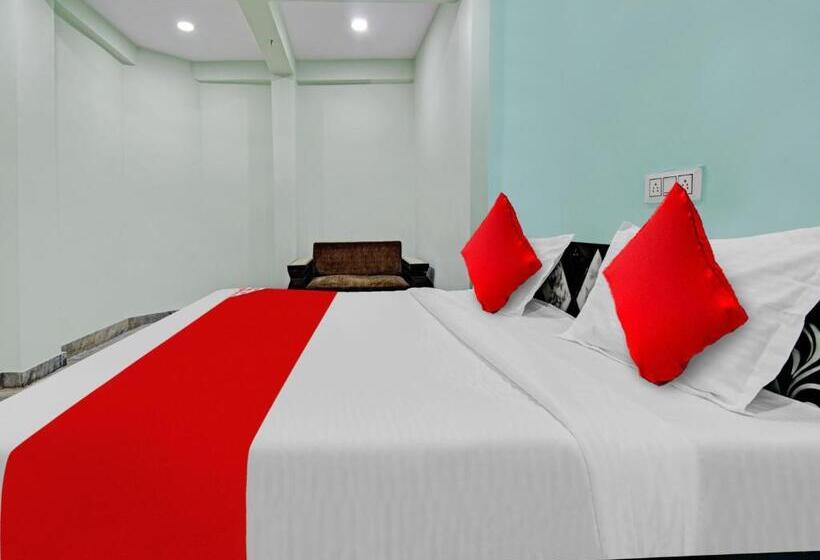 هتل Oyo Flagship 81340  Diamond Inns