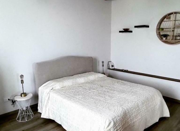 Outlander Cottage Family B&b