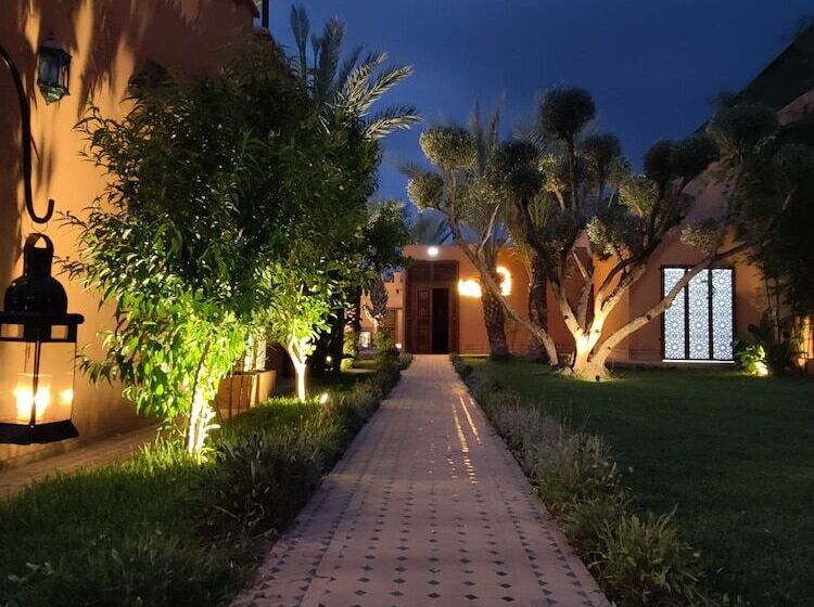 ریاض Le Palais Averroes   Adults Only