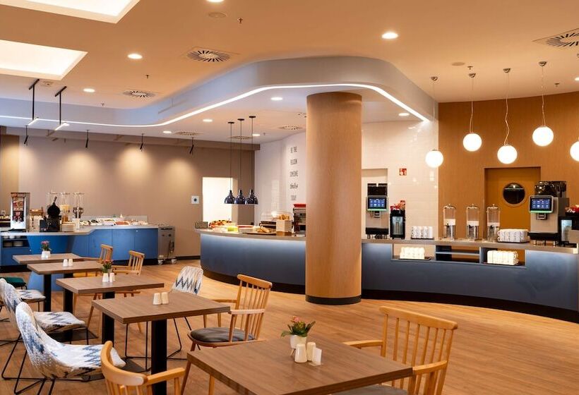 בית מלון כפרי Hampton By Hilton Budapest City Centre